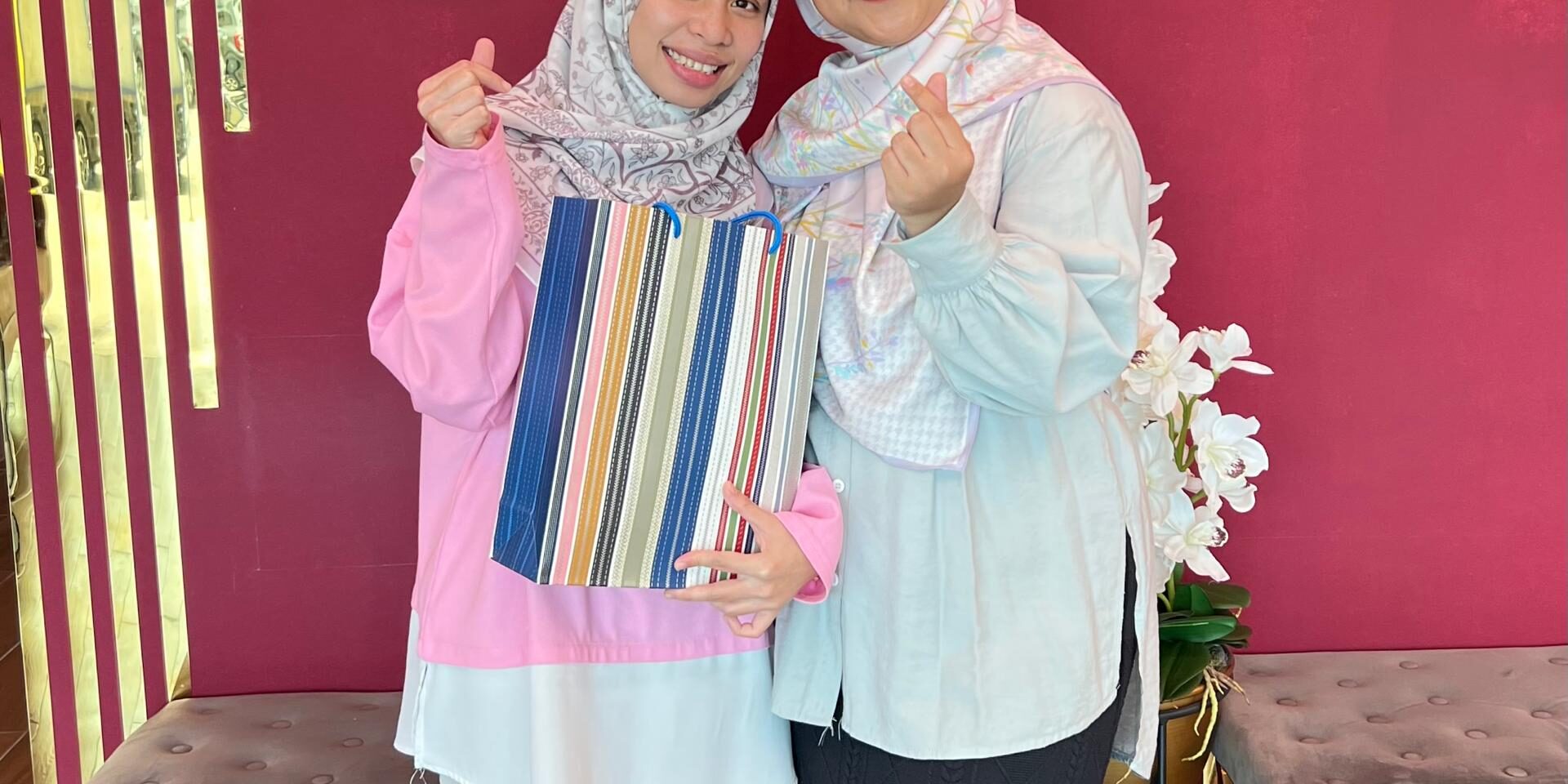 Best Staff Award Oct 2025