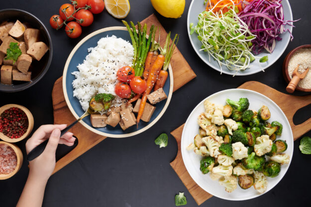 Makanan sihat untuk diet di bulan puasa